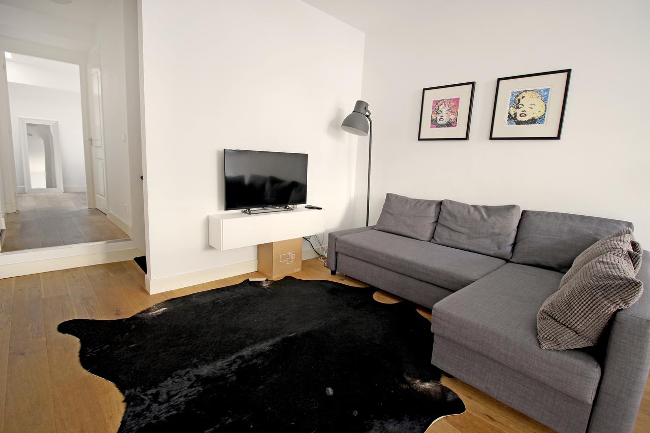Photo 4 of Fokke Simonszstraat 42-H