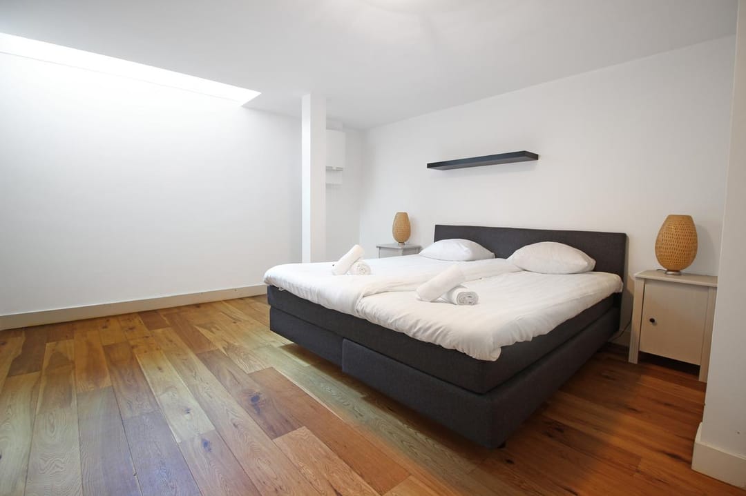 Photo 11 of Fokke Simonszstraat 42-H