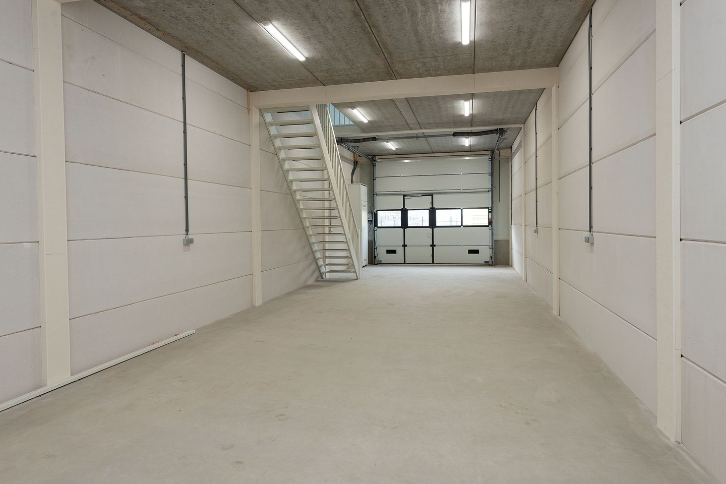 Bekijk foto 4 van Leidsevaartweg 15-F