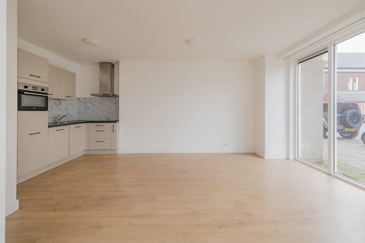 Photo 10 of Doelmanstraat 34-B