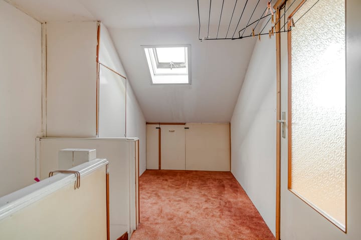 Photo 22 of De Heraut 24