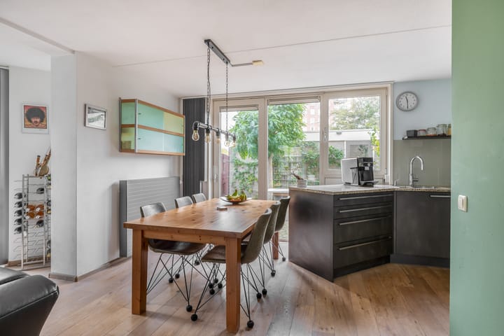 Foto 18 van Couperinstraat 1