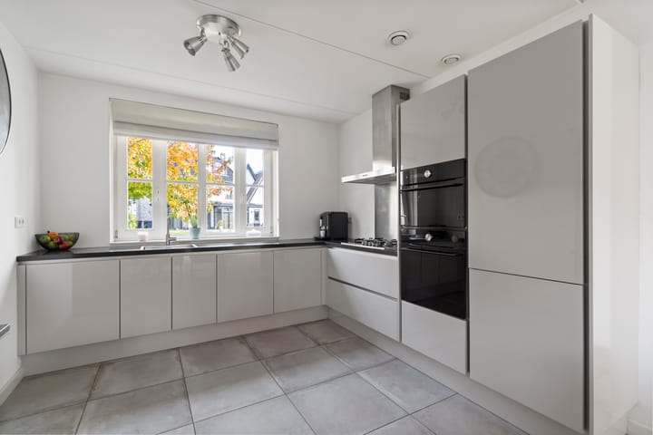 Charles Wilsonstraat 15