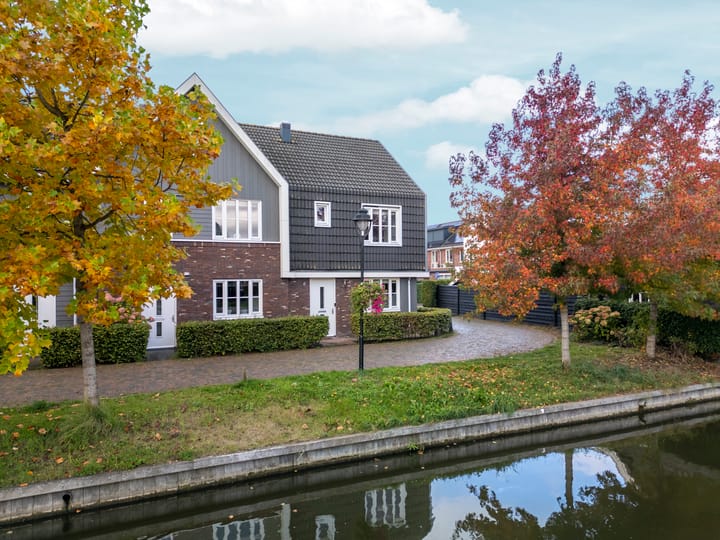 Foto 7 van Charles Wilsonstraat 15