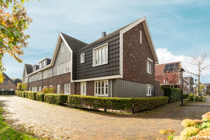 Foto 9 van Charles Wilsonstraat 15