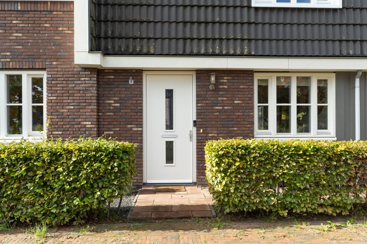 Foto 11 van Charles Wilsonstraat 15