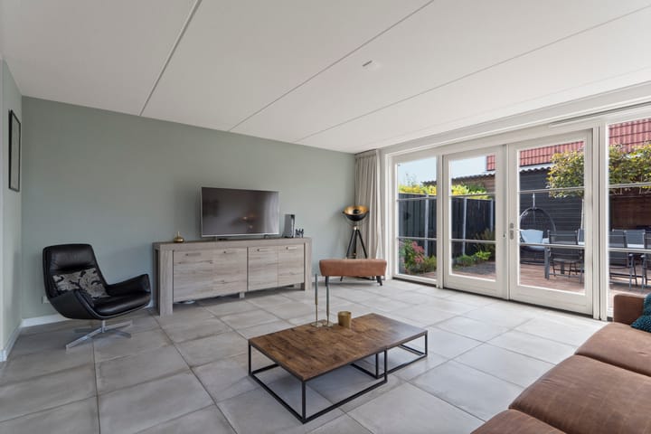 Foto 15 van Charles Wilsonstraat 15