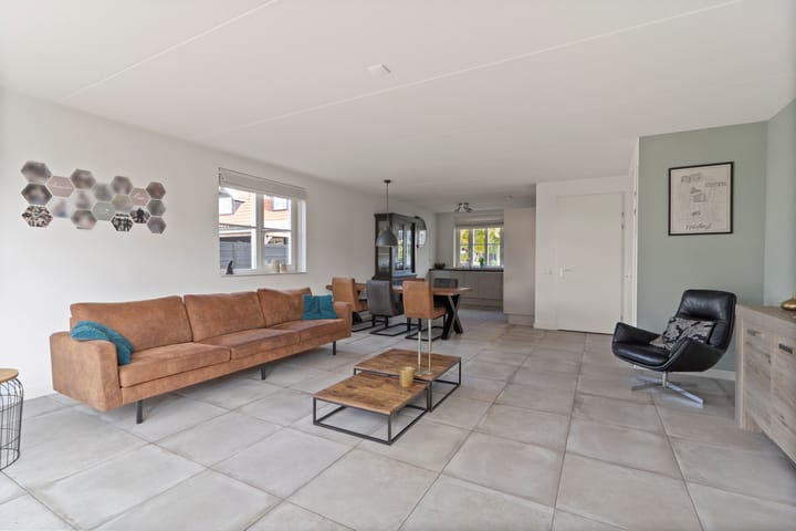 Foto 18 van Charles Wilsonstraat 15