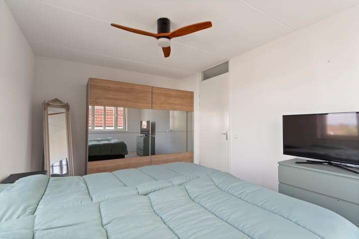 Foto 30 van Charles Wilsonstraat 15