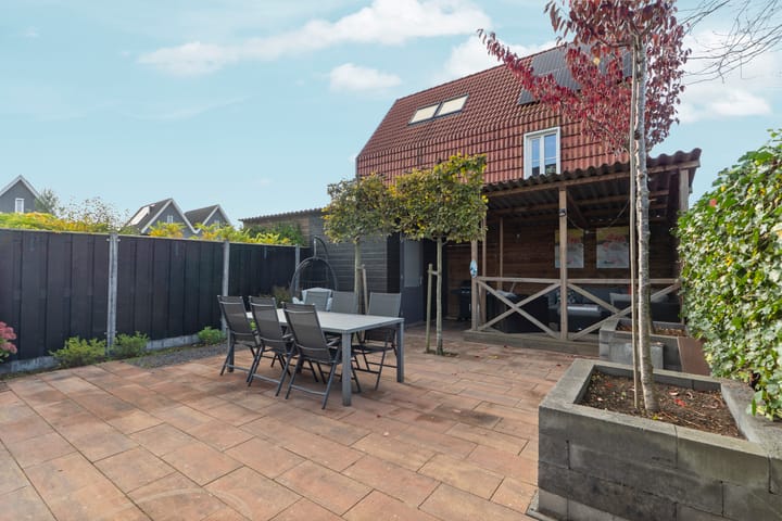 Foto 41 van Charles Wilsonstraat 15