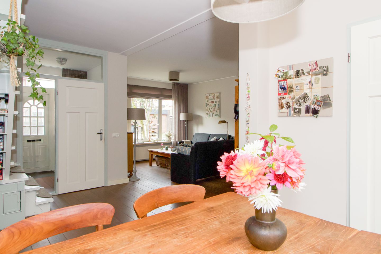 Photo 10 of Da Costastraat 1