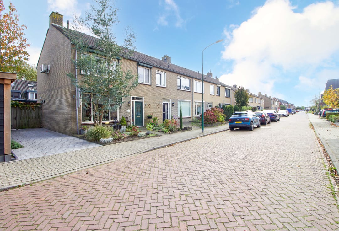 Photo 43 of Da Costastraat 1