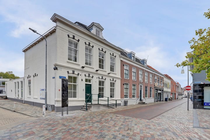 Photo 1 of Westwal 3