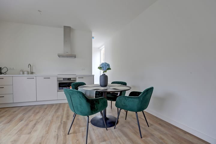 Photo 9 of Westwal 3