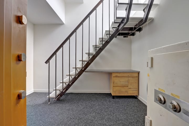 Photo 14 of Westwal 3