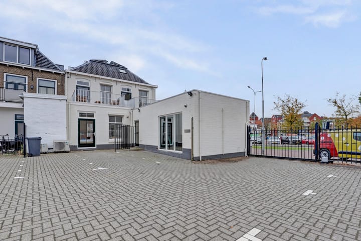 Photo 18 of Westwal 3