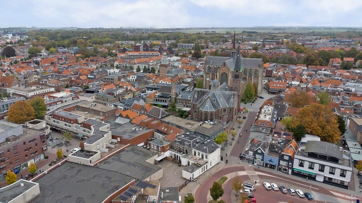 Photo 21 of Westwal 3