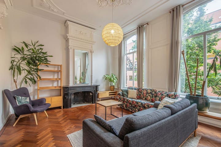 Photo 3 of Eerste Van der Helststraat 1-E