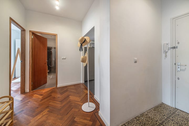 Photo 11 of Eerste Van der Helststraat 1-E