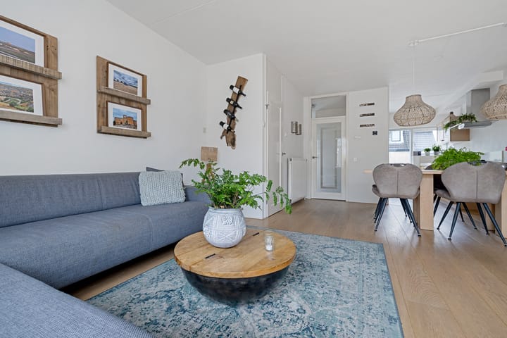 Foto 9 van Regenboog 24