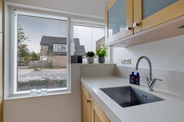 Foto 17 van Regenboog 24