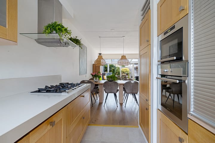 Foto 18 van Regenboog 24