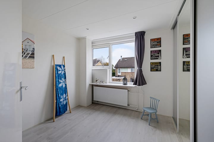 Foto 31 van Regenboog 24