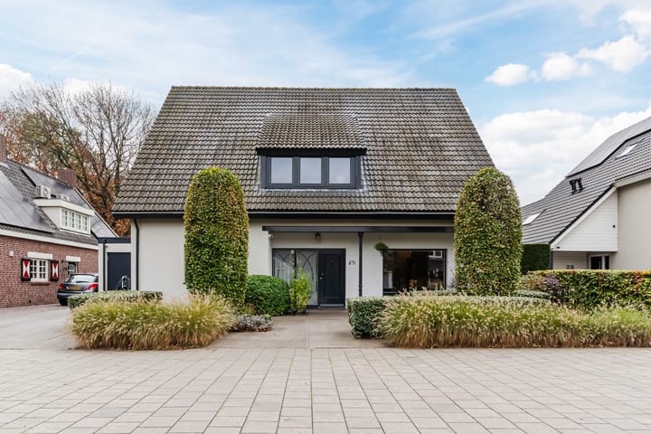 Photo 75 of Piet Mondriaanstraat 23