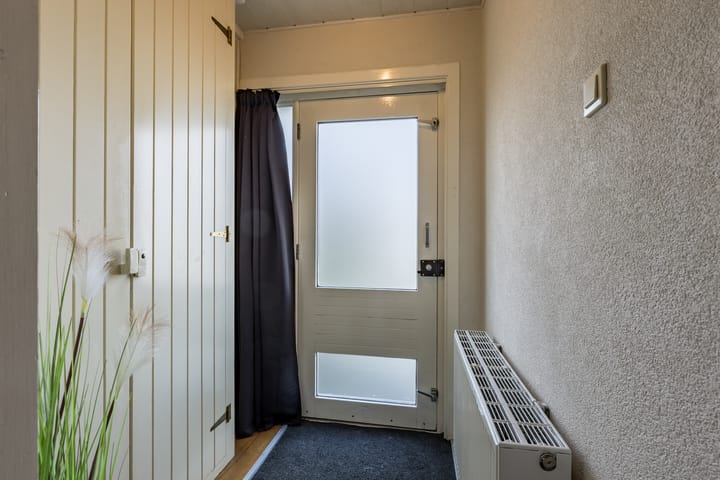 Photo 12 of Middel 78