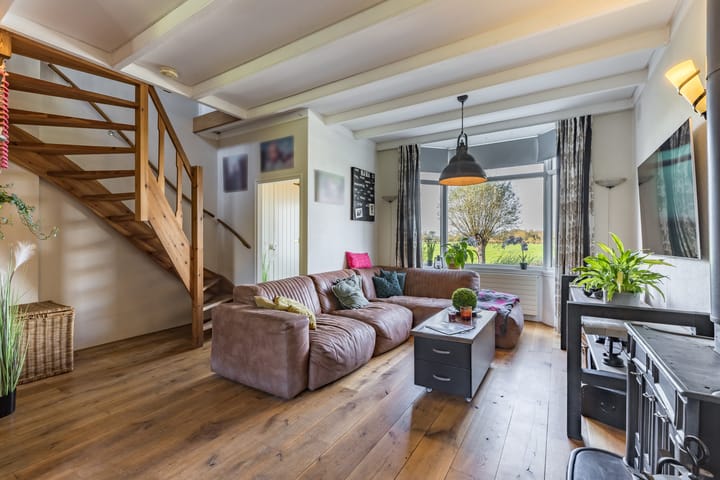 Photo 14 of Middel 78