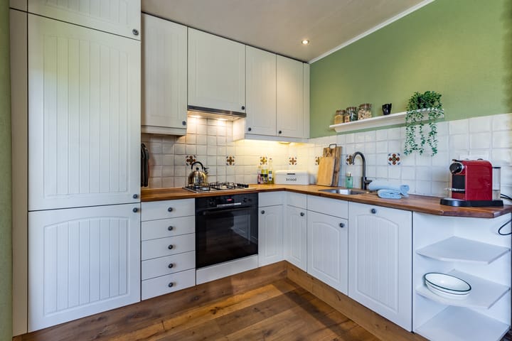 Photo 3 of Middel 78