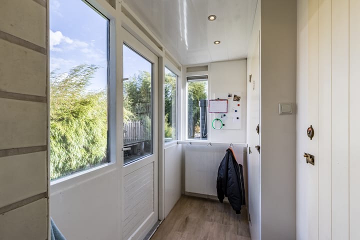 Photo 21 of Middel 78