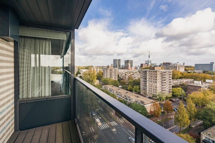 Photo 42 of Van Leijenberghlaan 58