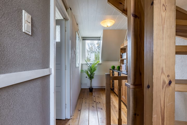 Photo 25 of Middel 78