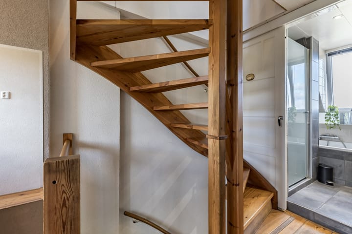 Photo 26 of Middel 78