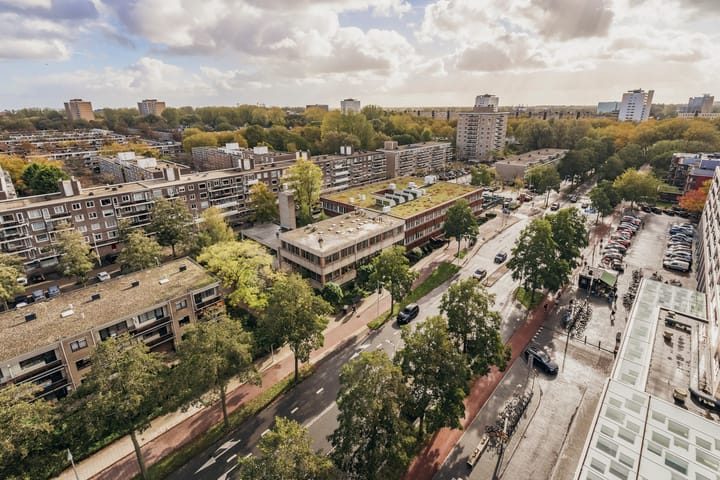 Photo 45 of Van Leijenberghlaan 58