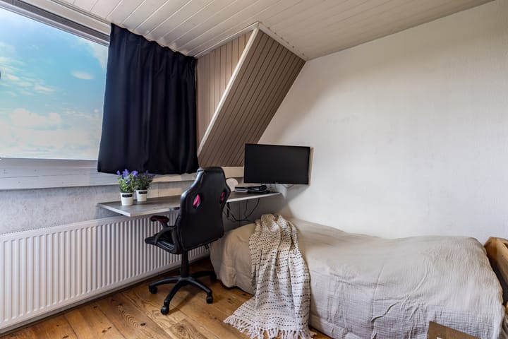 Photo 29 of Middel 78