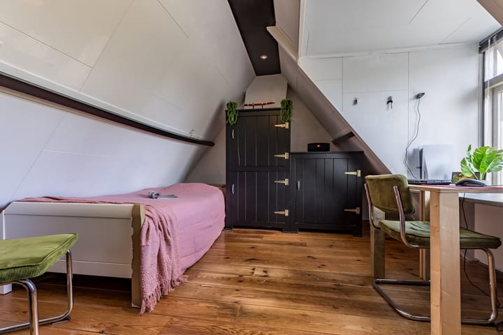 Photo 36 of Middel 78