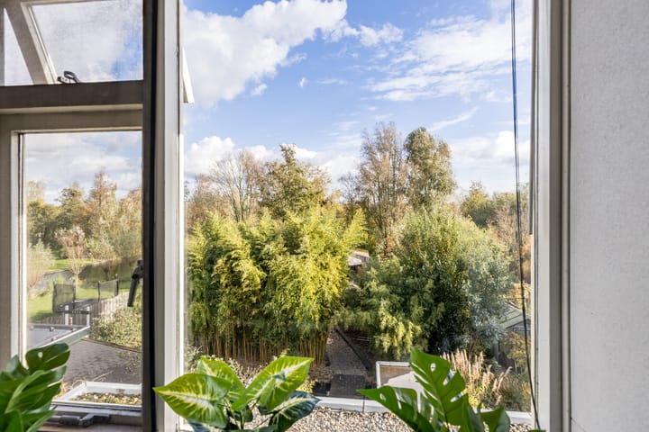 Photo 38 of Middel 78