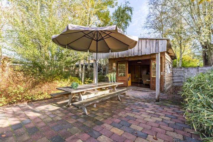 Photo 2 of Middel 78