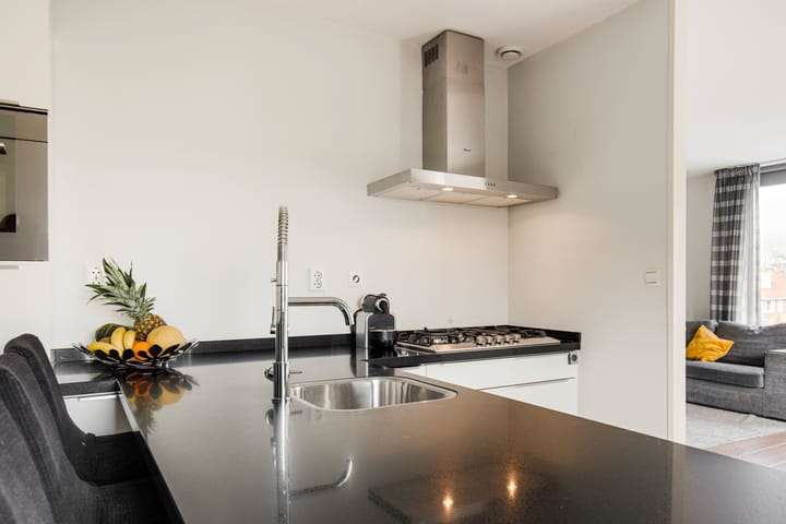 Foto 8 van Rijksstraatweg 369-L