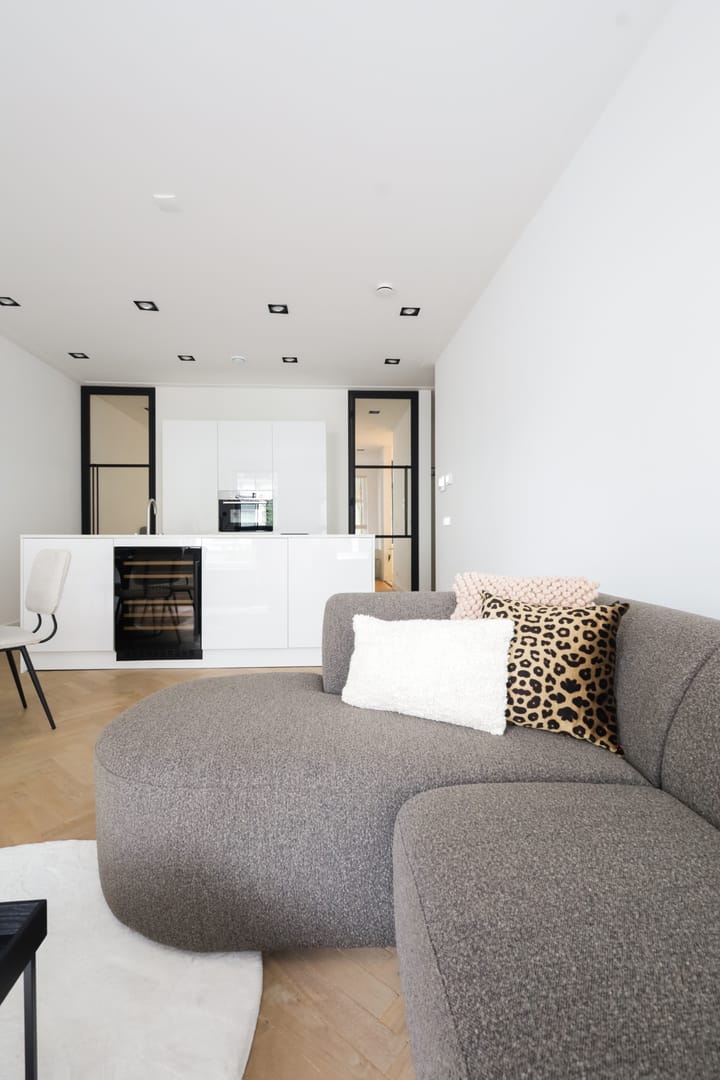 Foto 8 van Van Eeghenstraat 58-HA