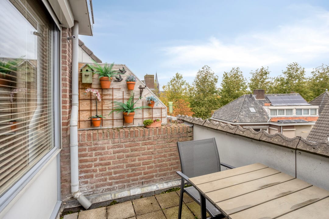 Foto 13 van Leeuwstraat 46