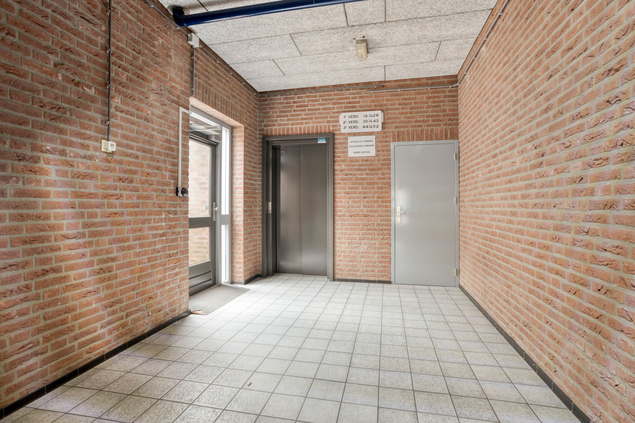 Foto 24 van Leeuwstraat 46