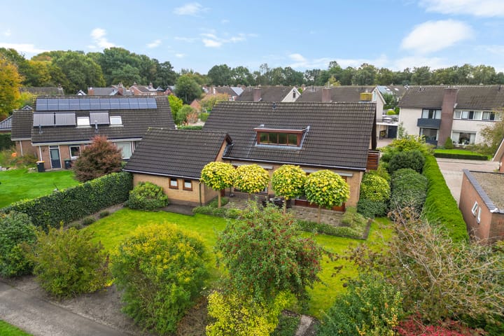 Photo 2 of van Bothnialaan 11