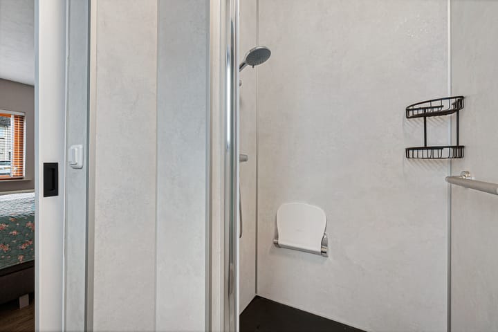 Photo 11 of van Bothnialaan 11