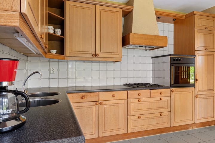 Photo 19 of van Bothnialaan 11