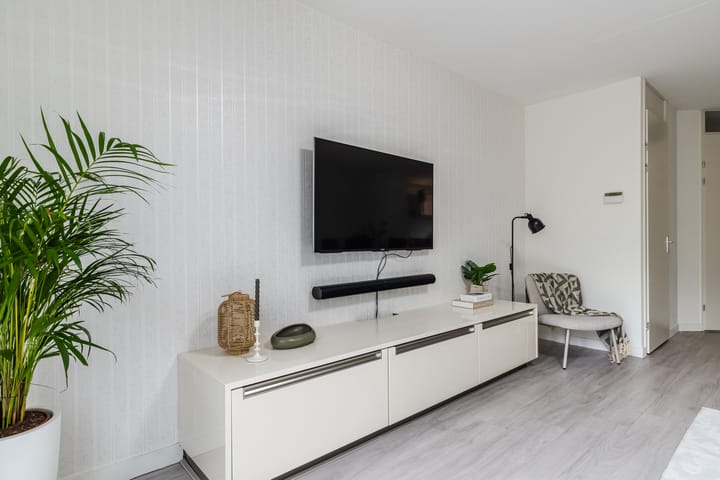 Foto 19 van Van den Broekstraat 36