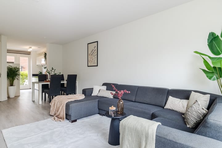 Foto 20 van Van den Broekstraat 36