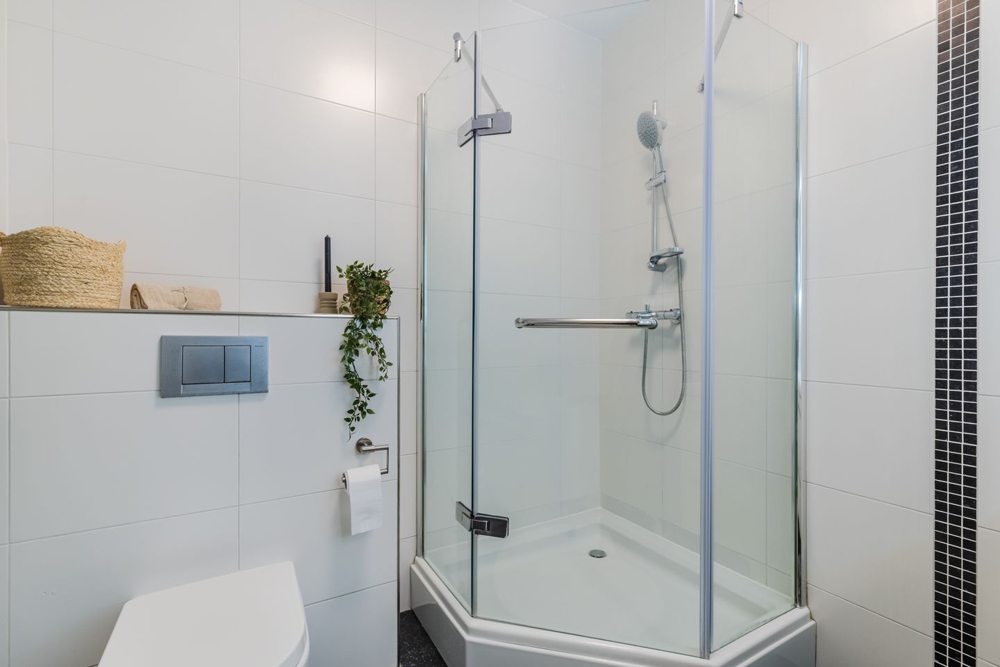 Foto 34 van Van den Broekstraat 36